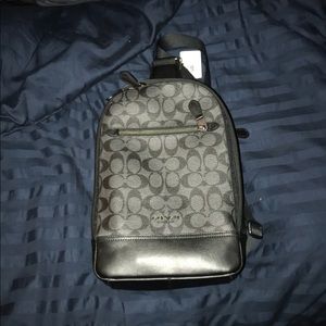 One strap coach bag
